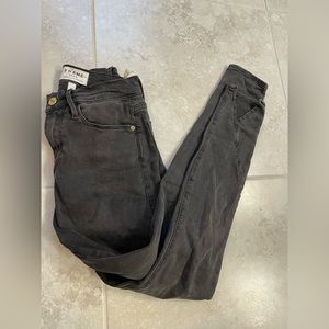 Frame size 27 ankle crop jeans
